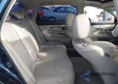 2015 Infiniti Q70L 3.7X z USA, uszkodzony, nr VIN JN1BY1PR0FM831577